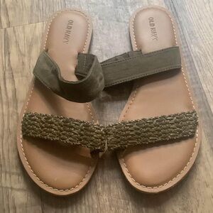 Old Navy Sandals size 7